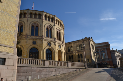 stortinget_colourbox2446562-5.png